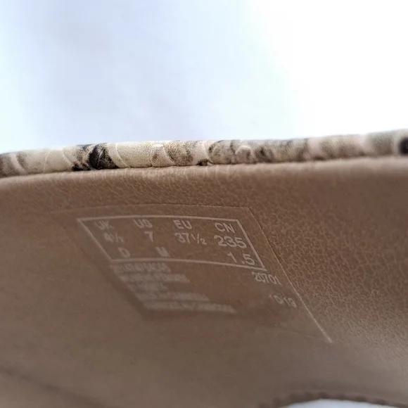 Clarks Snake Print Ankle Strap Block Heel Sandals — Beige/Brown - Picture 8 of 9